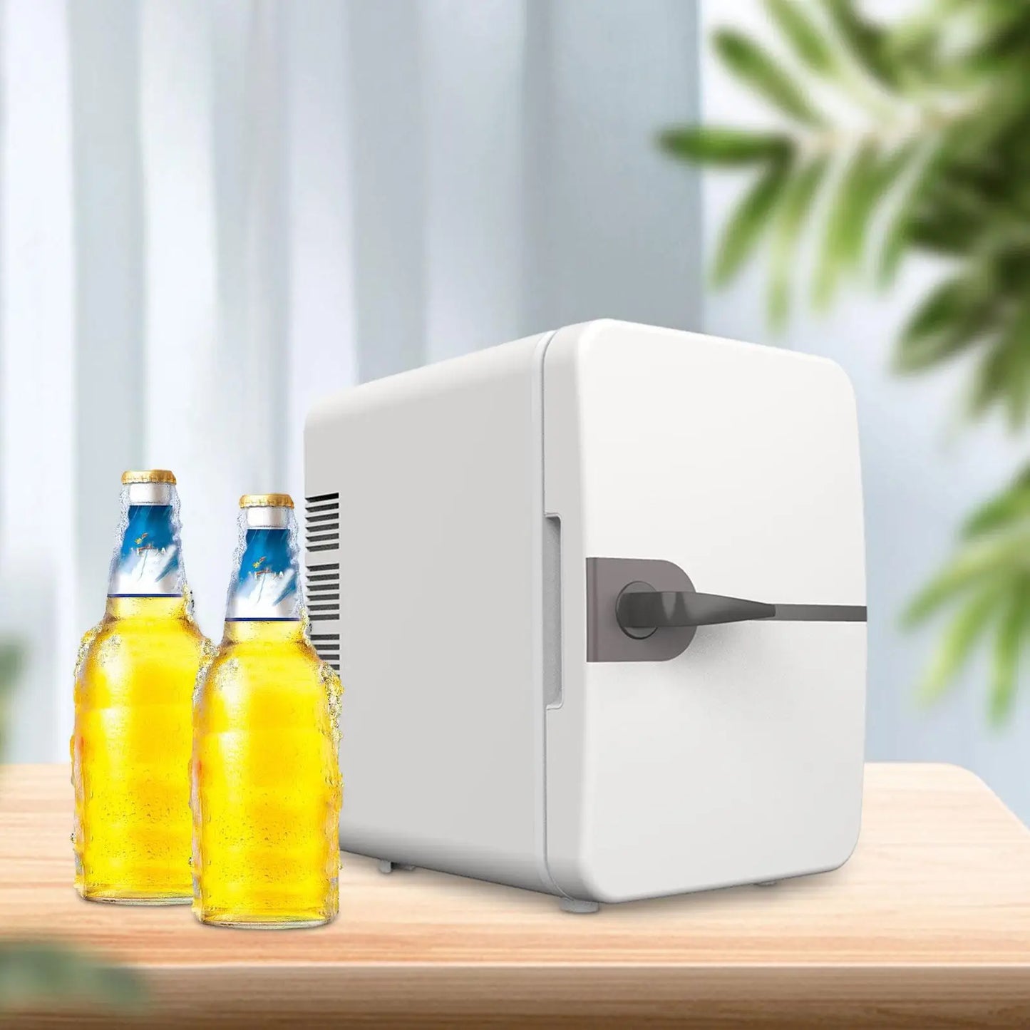 6L Mini Fridge Freestanding Beverage Refrigerator Cooler Adjustable Temperature USB Plug for Livingroom Dorm Bedroom Desktop